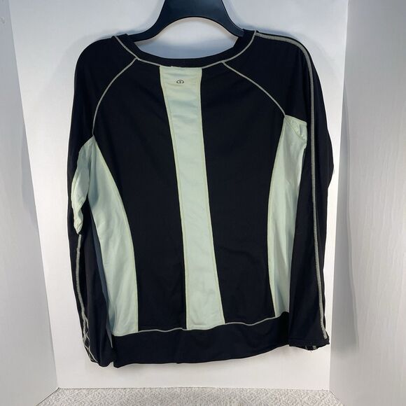 Lululemon Womens 10 Long Sleeve Top Ruffled Shoulder Seam Colorblock Green Black - Picture 4 of 8
